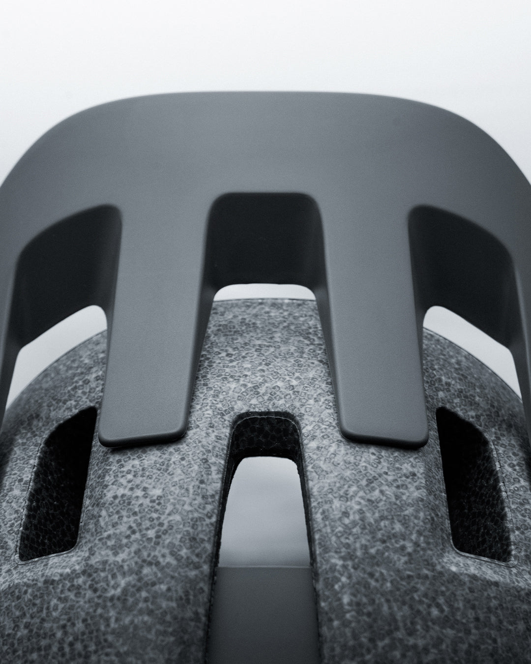 ADJUSTABLE VISOR & SUNGLASS STORAGE