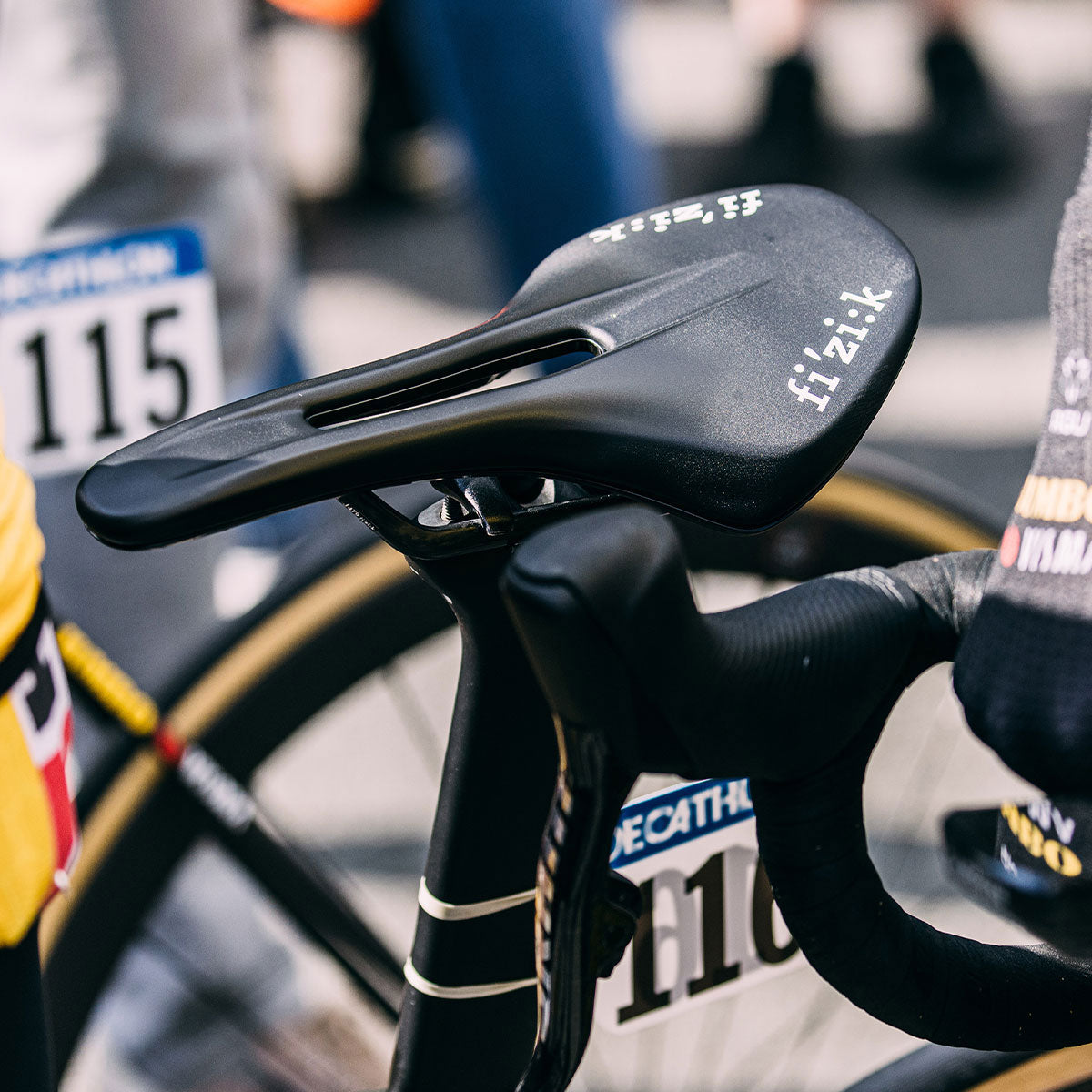 High performance racing cycling Saddle - Antares R1 - Fizik – Fizik UK