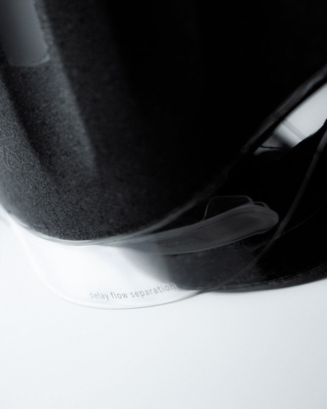 AERODYNAMIC SHELL, REAR SPOILER